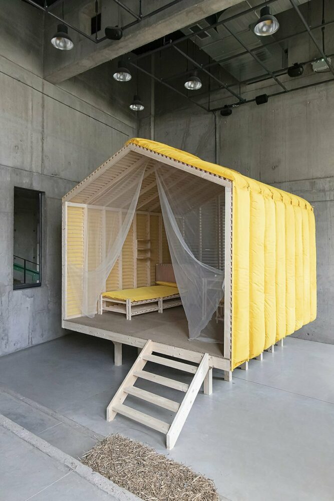 Image by Alexandra Rio — Les formes associées